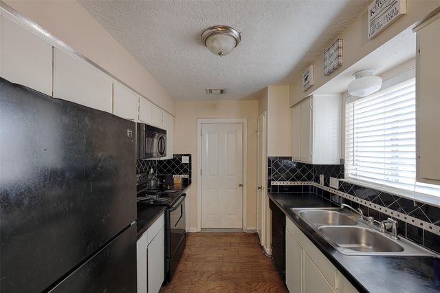 5015 Adonis Drive, Spring, TX 77373