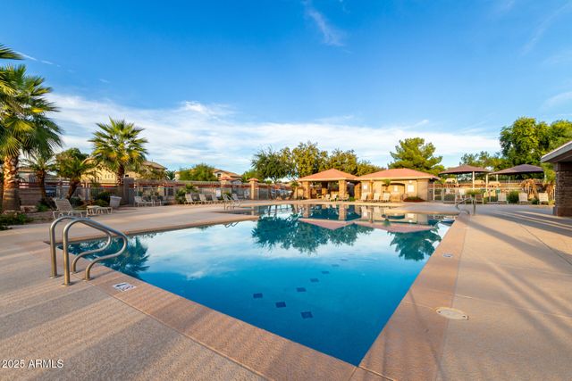 19195 E SUPERSTITION Court, Queen Creek, AZ 85142