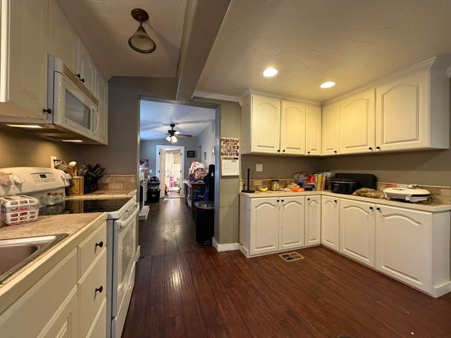 715 W Munson Street, Denison, TX 75020