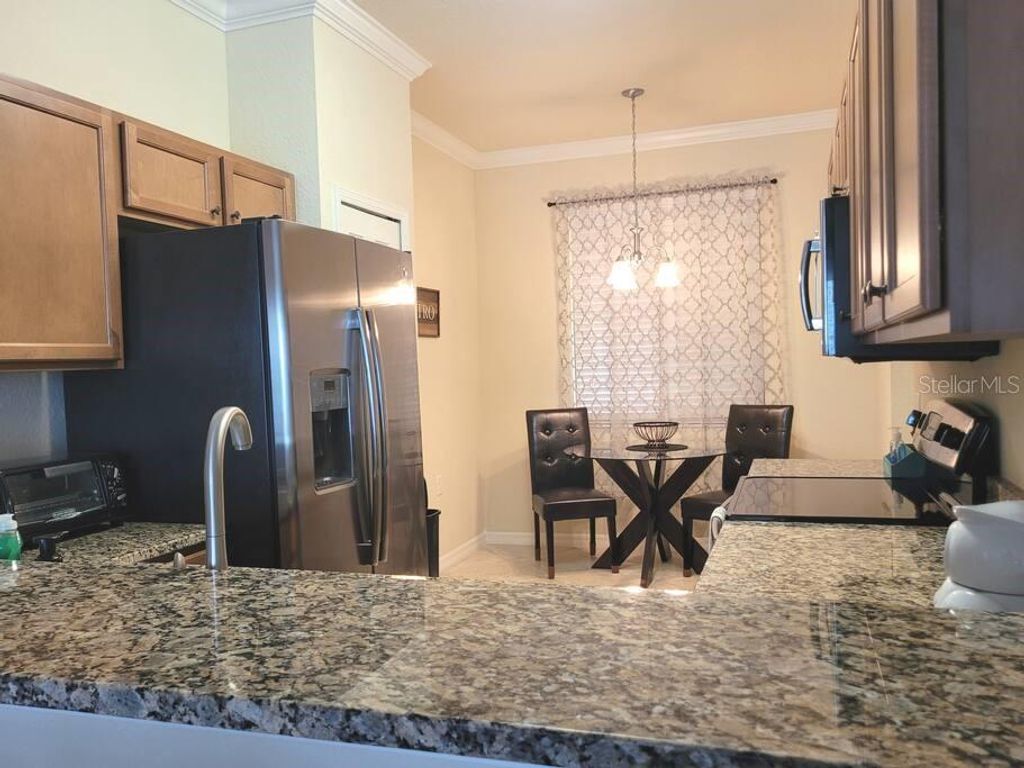 Image 8 of property listing at 6515 GRAND ESTUARY TRAIL 403, Bradenton, FL 34212