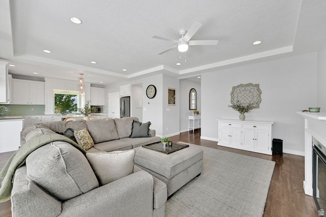 1879 S 1200 W, Syracuse, UT 84075