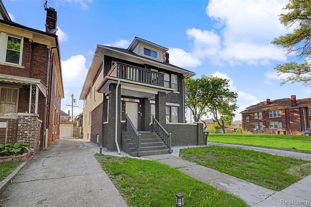 5060 S Clarendon Street, Detroit, MI 48204