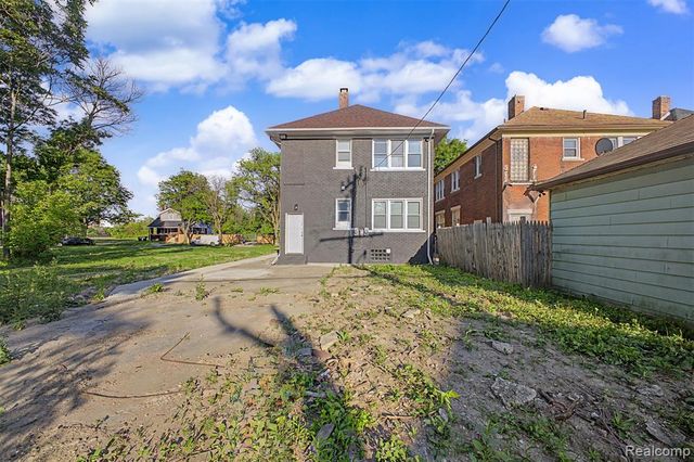 5060 S Clarendon Street, Detroit, MI 48204