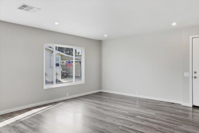 7023 San Bartolo Street, Carlsbad, CA 92011