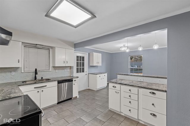 5019 Dedman Drive, Shreveport, LA 71107