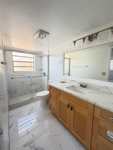 22605 SW 66th Avenue 403, Boca Raton, FL 33428