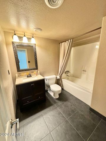 1332 W JOAN DE ARC Avenue, Phoenix, AZ 85029