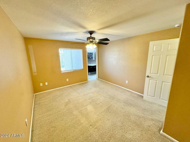 1332 W JOAN DE ARC Avenue, Phoenix, AZ 85029