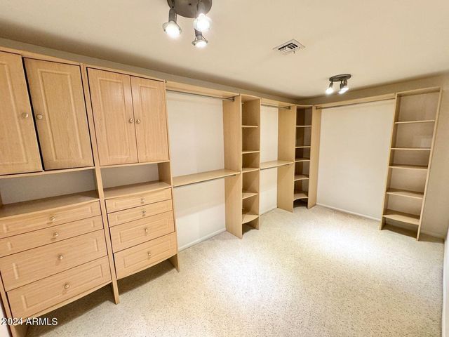 1332 W JOAN DE ARC Avenue, Phoenix, AZ 85029