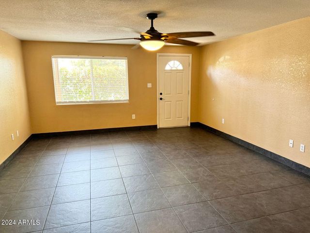 1332 W JOAN DE ARC Avenue, Phoenix, AZ 85029