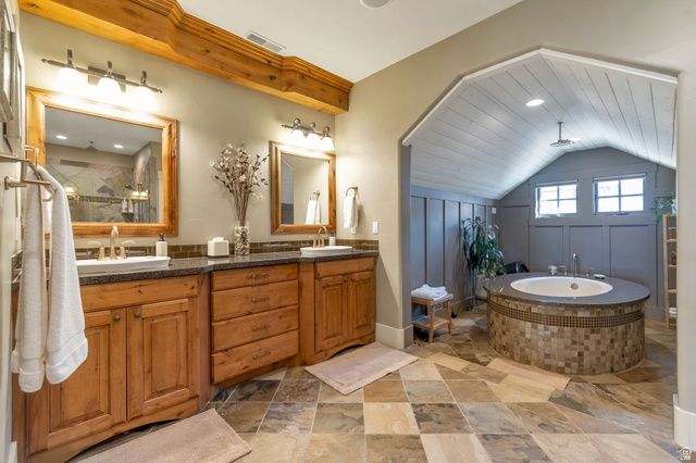 470 S LINDSAY SPRING RD, Heber City, UT 84032