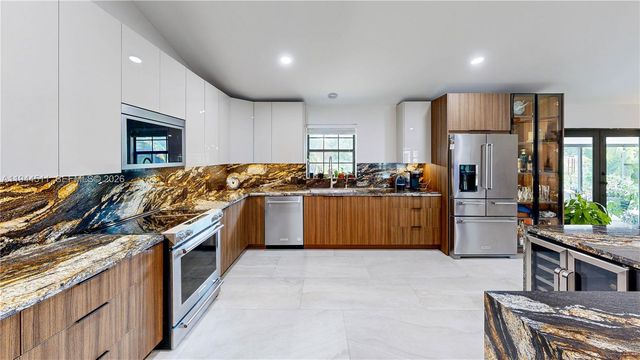 18830 SW 294th Ter, Homestead, FL 33030