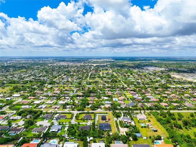 18830 SW 294th Ter, Homestead, FL 33030