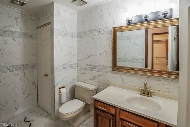 4579 Morgate Circle NW, Canton, OH 44708