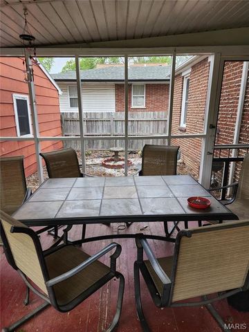 3028 Roland Avenue, Belleville, IL 62226