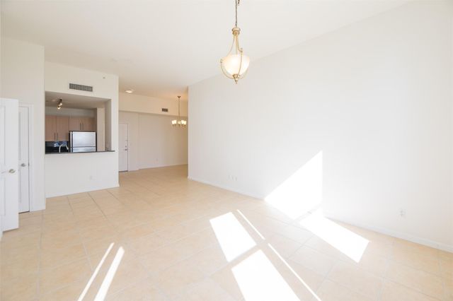511 SE 5th Ave 1913, Fort Lauderdale, FL 33301