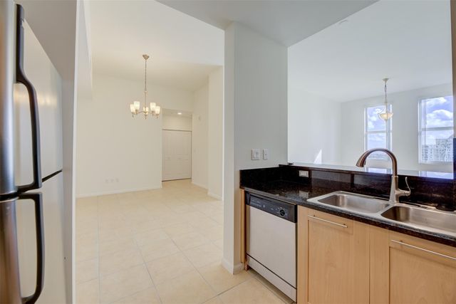 511 SE 5th Ave 1913, Fort Lauderdale, FL 33301