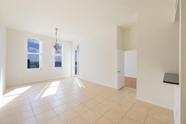 511 SE 5th Ave 1913, Fort Lauderdale, FL 33301