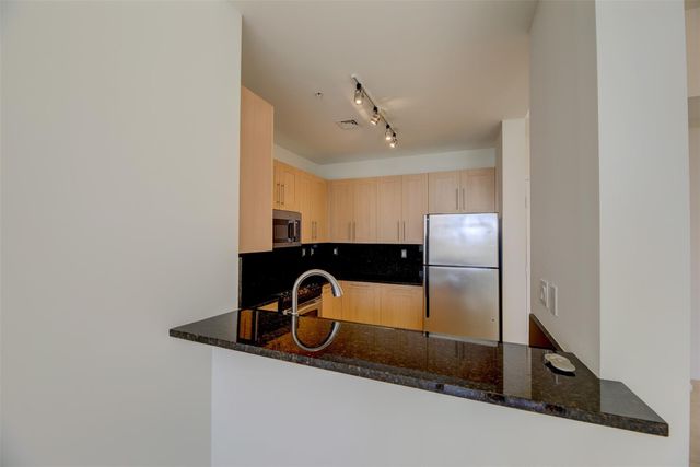 511 SE 5th Ave 1913, Fort Lauderdale, FL 33301