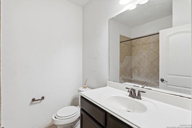 404 Cylamen, New Braunfels, TX 78132