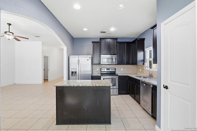 404 Cylamen, New Braunfels, TX 78132