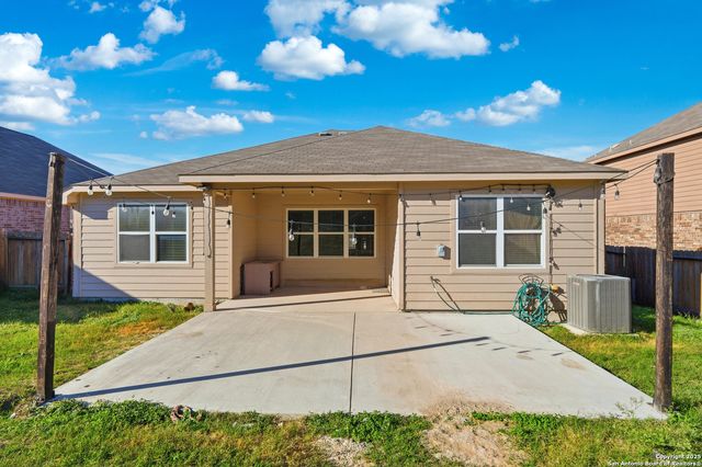 404 Cylamen, New Braunfels, TX 78132