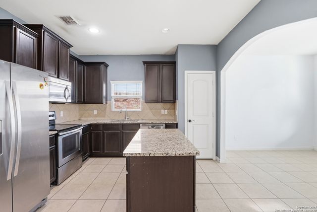 404 Cylamen, New Braunfels, TX 78132