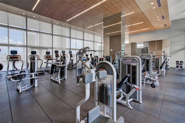 3470 E Coast Ave H2309, Miami, FL 33137