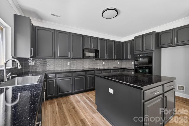 4348 Stone Mountain Drive, Gastonia, NC 28054