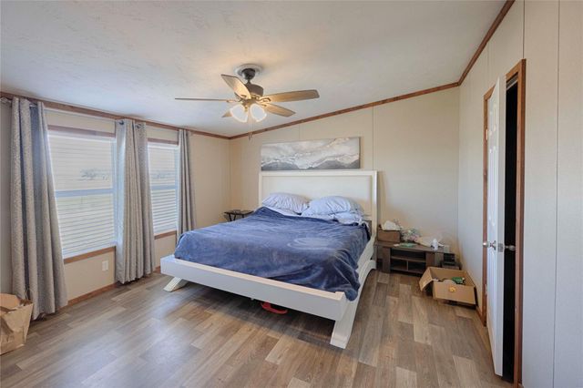 5135 W Us Highway 90, Schulenburg, TX 78956