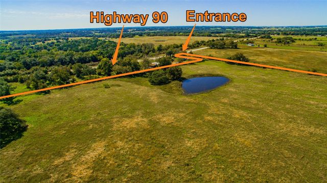 5135 W Us Highway 90, Schulenburg, TX 78956