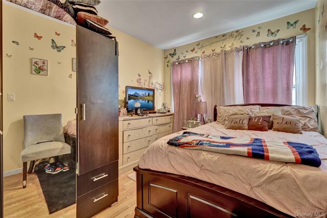 21626 99th Avenue, Queens Village, NY 11429