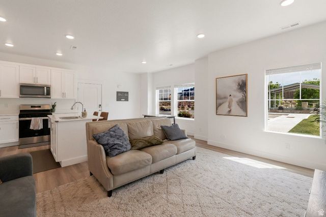 912 N 1330 E, Spanish Fork, UT 84660