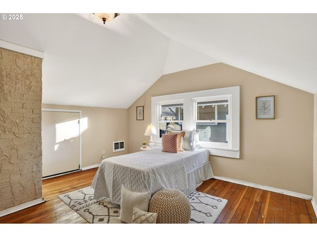 2614 Ne 42ND Ave, Portland, OR 97213