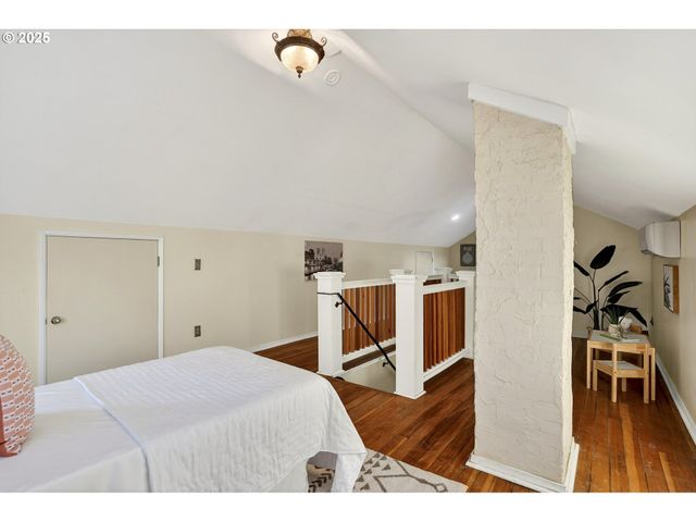 2614 Ne 42ND Ave, Portland, OR 97213