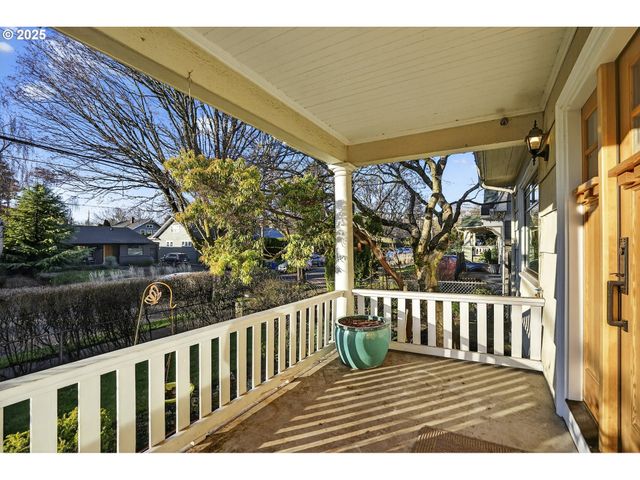 2614 Ne 42ND Ave, Portland, OR 97213