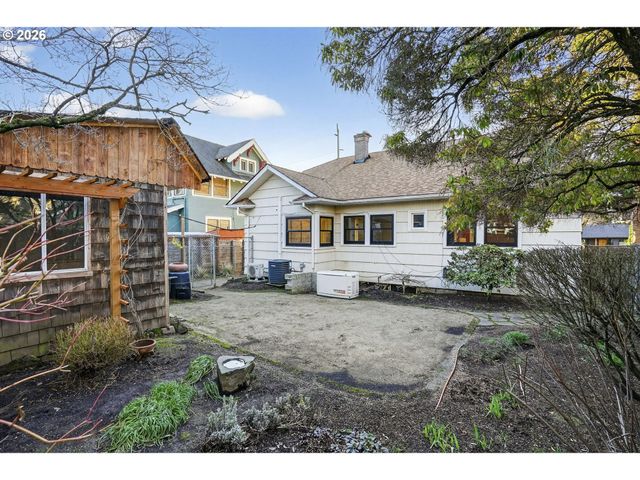 2614 Ne 42ND Ave, Portland, OR 97213