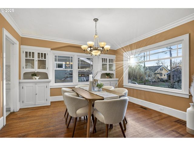 2614 Ne 42ND Ave, Portland, OR 97213