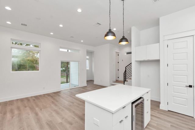 2708 Drew Street, Houston, TX 77004