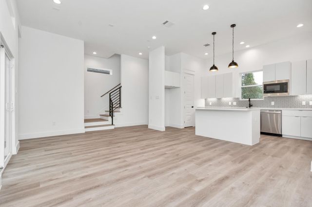 2708 Drew Street, Houston, TX 77004