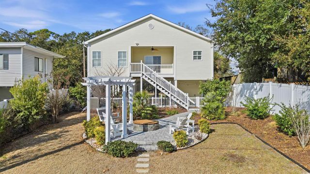 105 Lake Ln., North Myrtle Beach, SC 29582