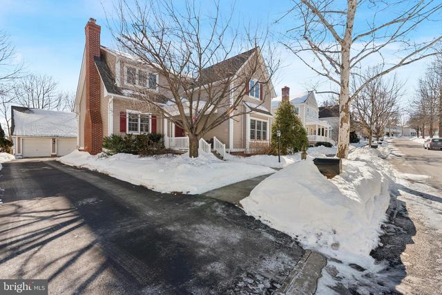 163 WINDGATE DR, Chester Springs, PA 19425