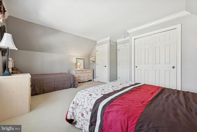 163 WINDGATE DR, Chester Springs, PA 19425