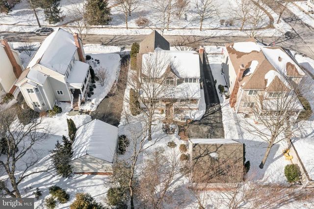 163 WINDGATE DR, Chester Springs, PA 19425