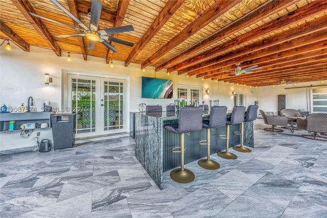 12311 SW 39th Ter, Miami, FL 33175