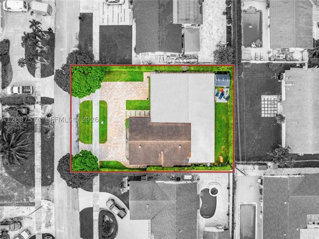 12311 SW 39th Ter, Miami, FL 33175