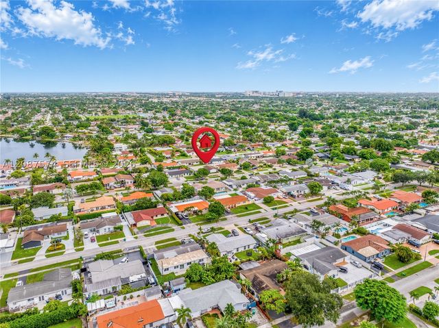 12311 SW 39th Ter, Miami, FL 33175