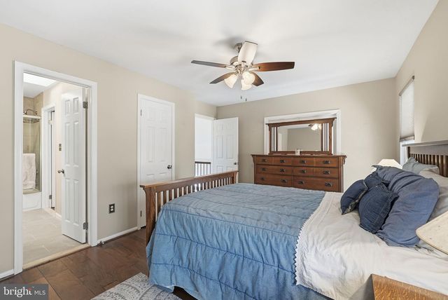 3094 FENNEGAN CT, Woodbridge, VA 22192