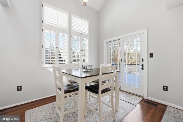 3094 FENNEGAN CT, Woodbridge, VA 22192