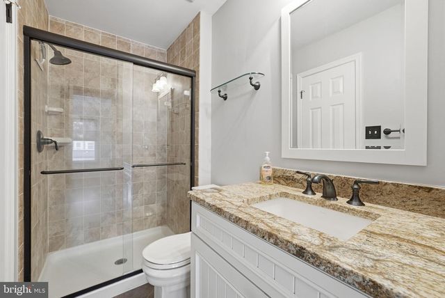 3094 FENNEGAN CT, Woodbridge, VA 22192